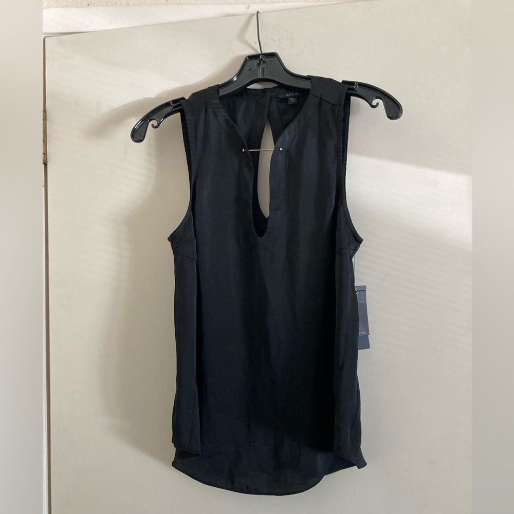 GUESS Women's Sleeveless Felicity Ball Point Women Top - Picture 3 of 14